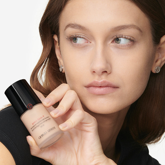Giorgio Armani Power Fabric+ Ultra Longware Weightless Matte Foundation 30ml