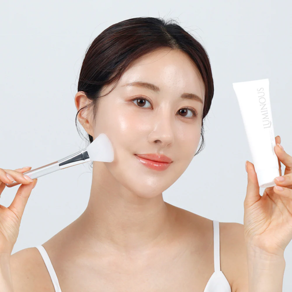 LUMINOUS Glutathione Brightening Peel Off Mask LUMINOUS Glutathione Brightening Peel Off Mask